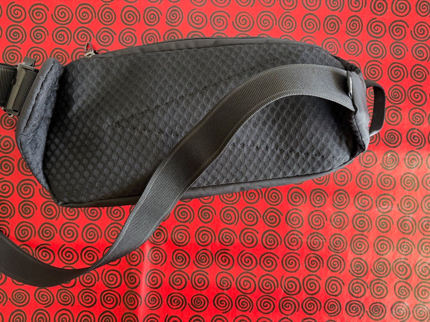 Taschen: PACSAFE Bauchtasche Sling Pack 150 – Neu (gemäss Beschreibung) aus Bern von Rigu 3
