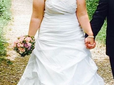 Hochzeitskleid