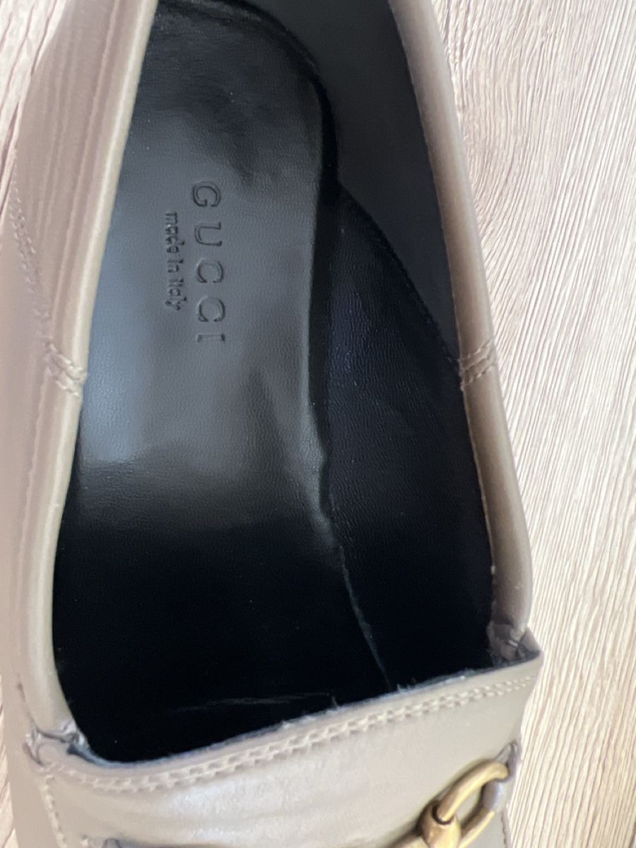 Gucci Scarpe da donna: Mocassins Gucci classiques en cuir beige – Usato da La Chaux-de-Fonds venduto da GabrielaKlein 3