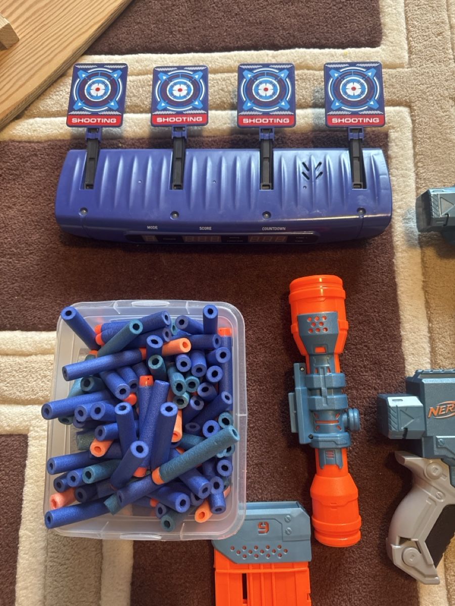 Nerf Spielzeuge: Nerf Elite 2.0 Set Commander Phoenix mit Zielscheibe – Gebraucht aus St. Gallen von LkN_34 1
