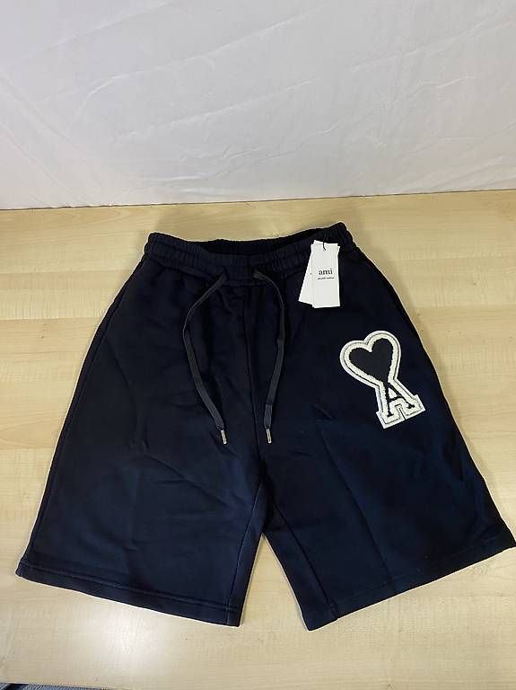 Hosen: Shorts,Kurze Hose Ami Paris – Gebraucht aus Meisterschwanden von