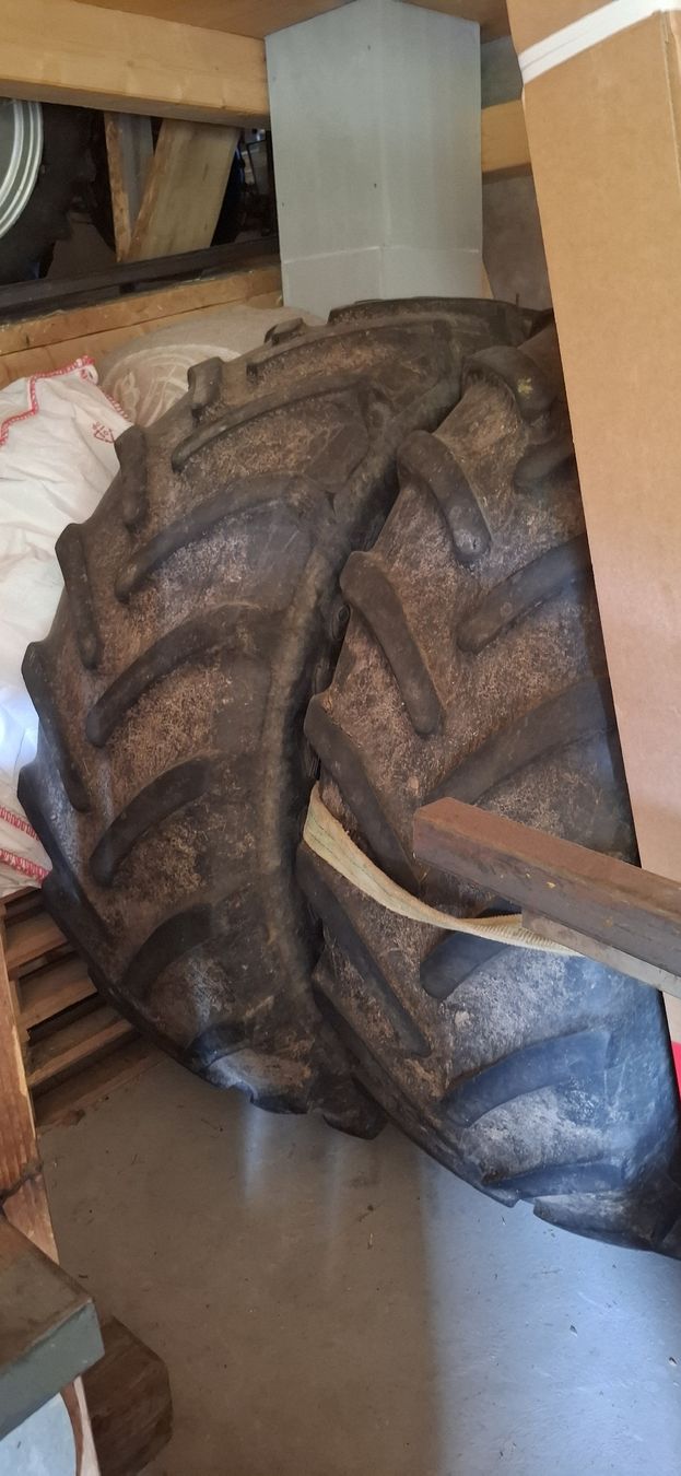 Pneumatici & Ruote complete: 540 65 R38 Firestone Traktor Pneu – Usato da Zollbrück venduto da Starkteile