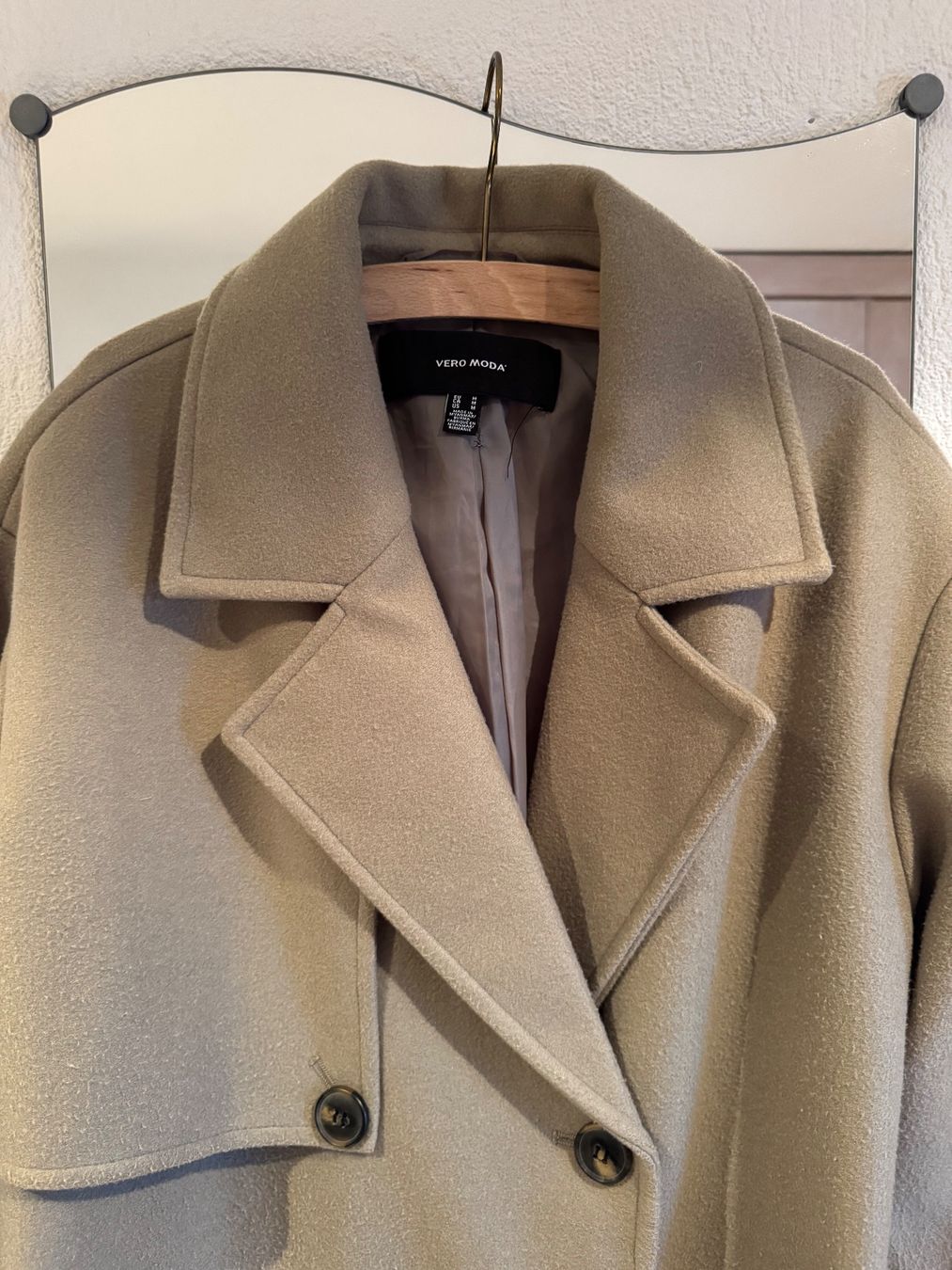 Vero Moda Mäntel: Mantel – Gebraucht aus Grindelwald von anja.zurbuchen 1