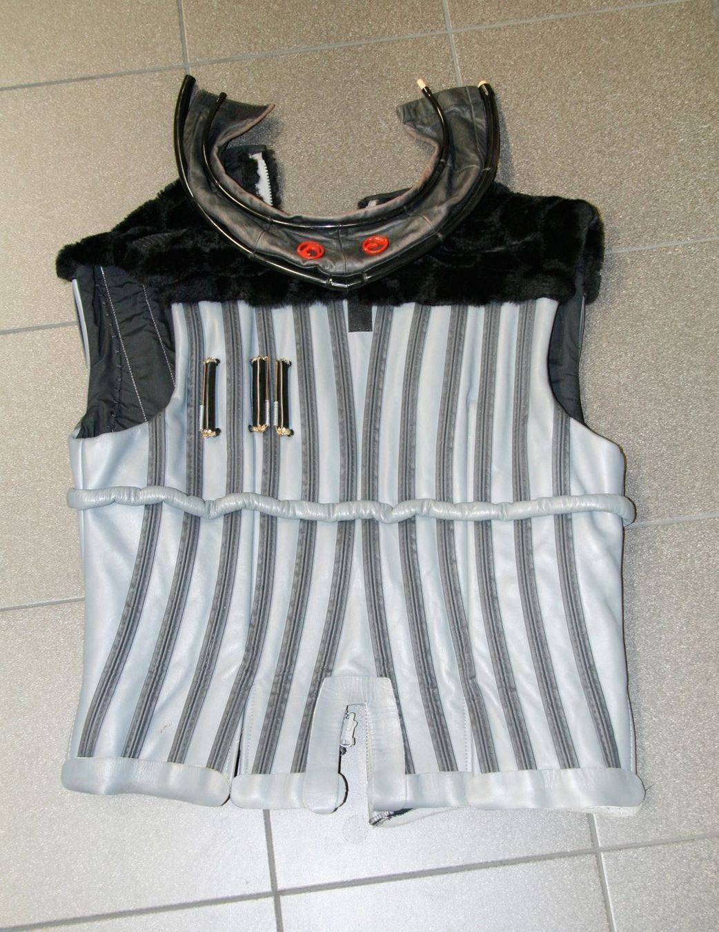 Costumi: Star Trek Klingonen-Kostüm von Paramount – Usato da Magden venduto da Grespo 5