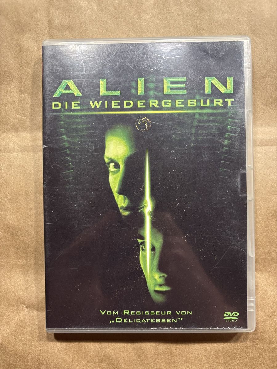 Tutti i DVDs: Alien - die Wiedergeburt  – Usato da Ruswil venduto da Slivio_