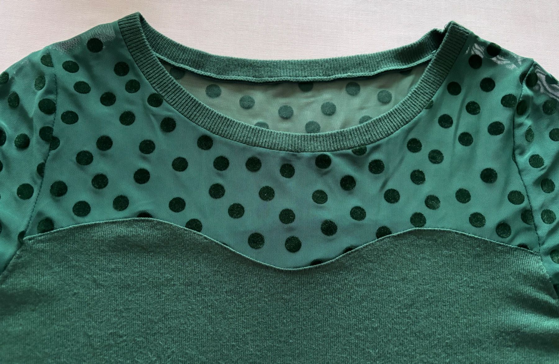 Nafnaf Maglioni & Felpe: 2 Pullover von NAF NAF – Usato da Zürich venduto da Tzhkely24 4