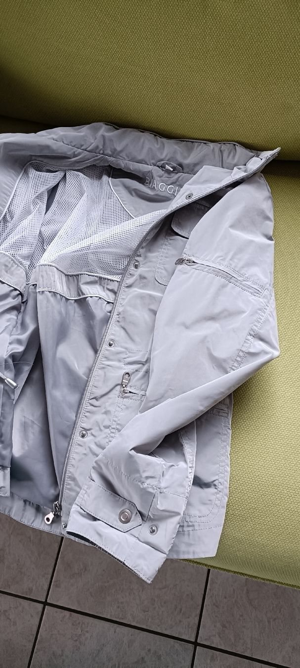 Jacken: Biaggini Damen Regenjacke Gr. 38 – Gebraucht aus Porza von tbch 1