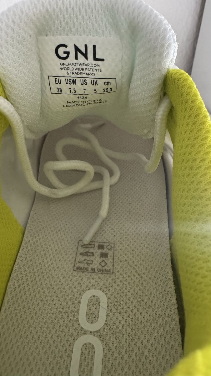 Scarpe da uomo: GNL Track Walk Schuhe Gr. 38  – Nuovo (secondo la descrizione) da Zürich venduto da kit_twr9 4