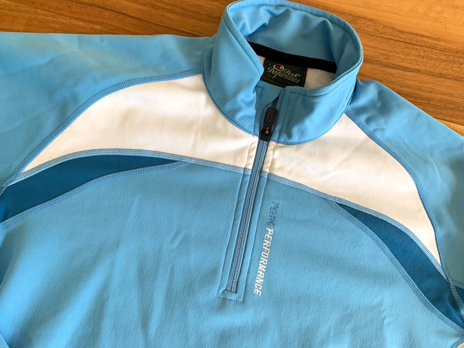 Peak Performance Pullover & Sweatshirts: PEAK PERFORMANCE Sport Pullover Gr. L – Gebraucht aus Meiringen von tonicandgin 1