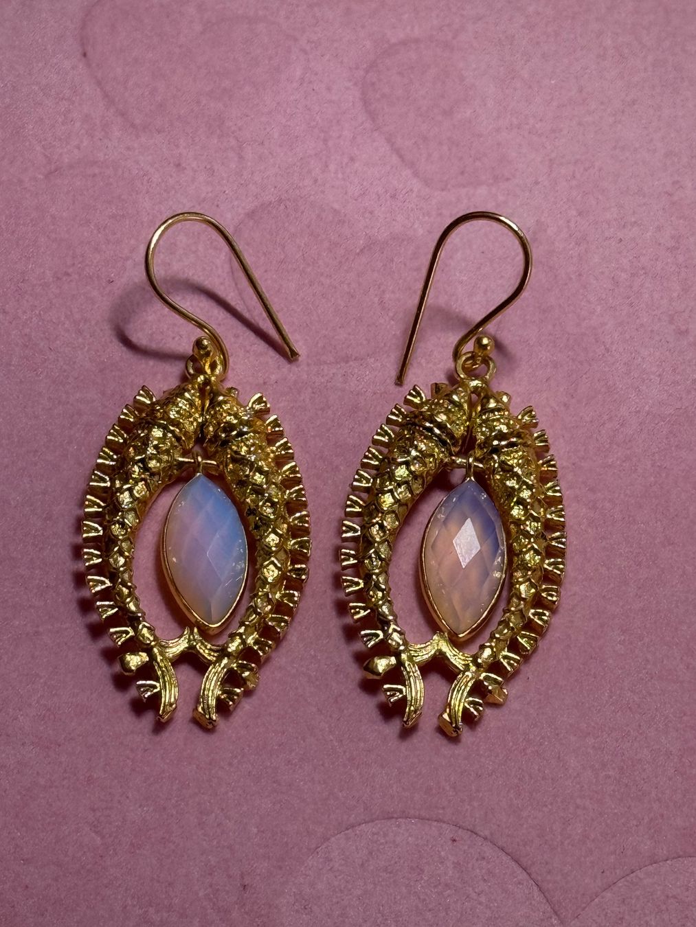 Orecchini pendenti & Orecchini a lobo: Boucles élégance opale – Nuovo e nell'imballaggio originale da St-Maurice venduto da Sandrinette123 3