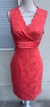 Superbe robe dentelles FLAVIO CASTELLANI 92%soie t.36