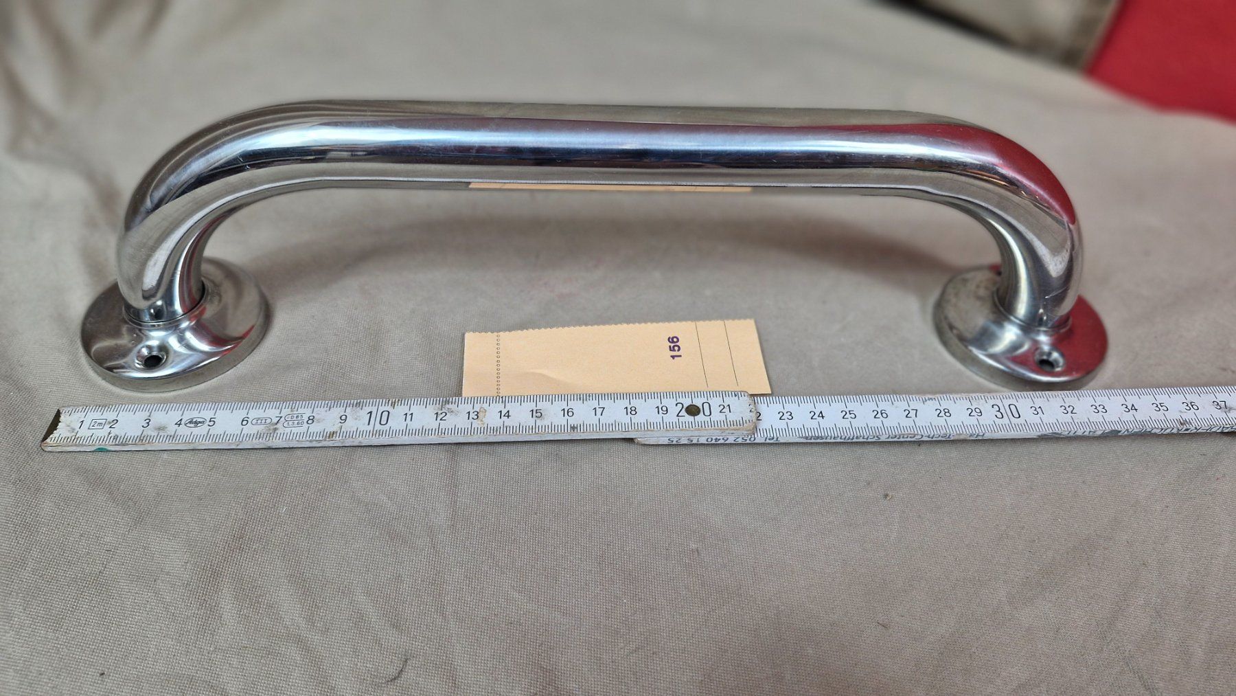 Balustrades: Haltegriff WC oder Badewanne WENKO 34 cm (156) – D'occasion à Dorf par Zur-Lingg