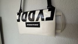 FREITAG Tasche EDDIE weiss und schwarz