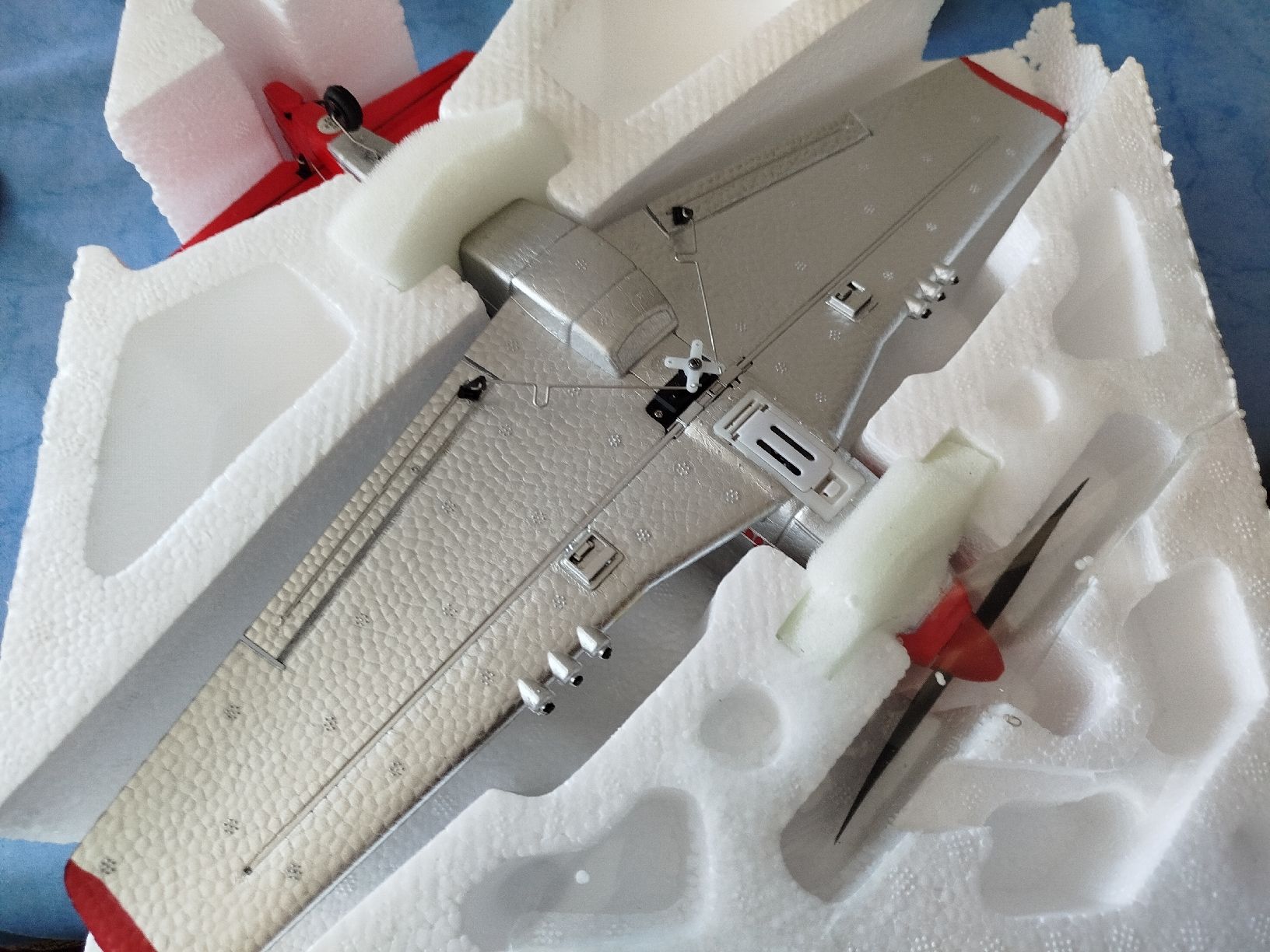 Modellismo RC: Avion télécommandé P-51 Mustang – Nuovo e nell'imballaggio originale da Neuchâtel venduto da lyd_67kk 1