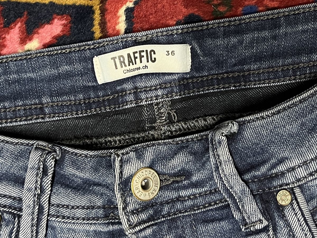 Jeans: Jeans Traffic von Chicorée in Gr 36 – Usato da Ittigen venduto da franzis6 1