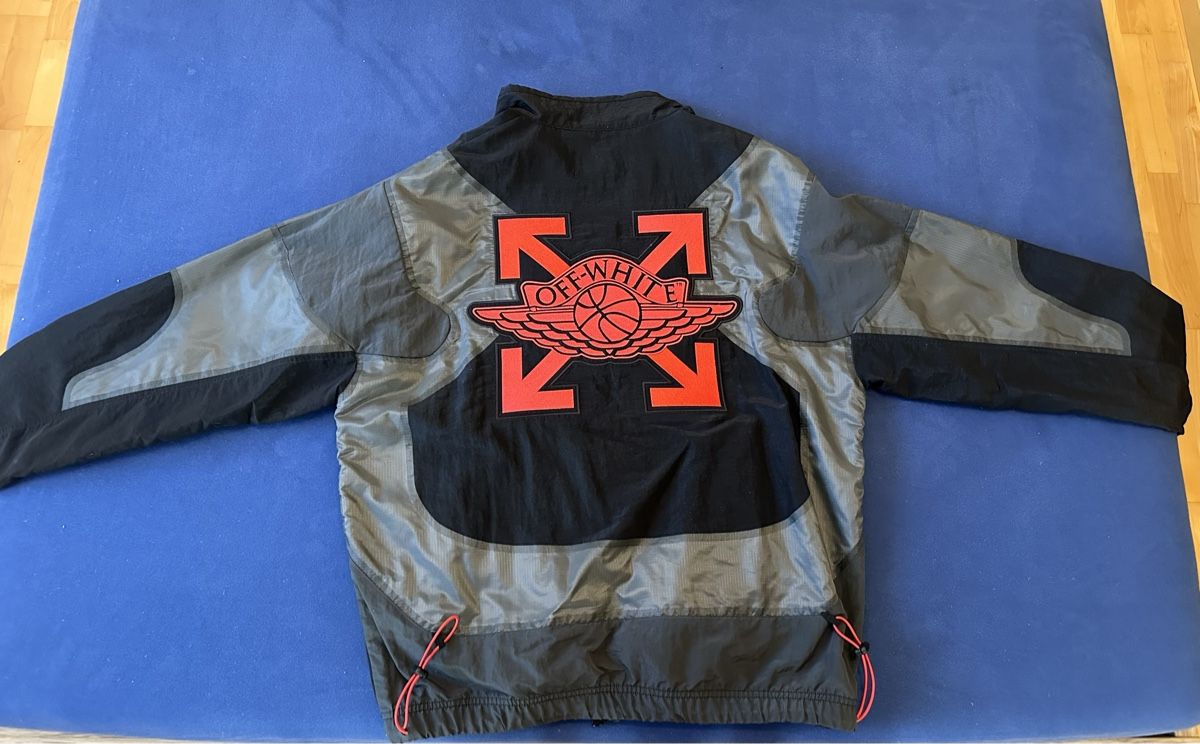 Giacche: OFF WHITE x Jordan Jacke – Nuovo (secondo la descrizione) da Horgen venduto da cec_6ylq