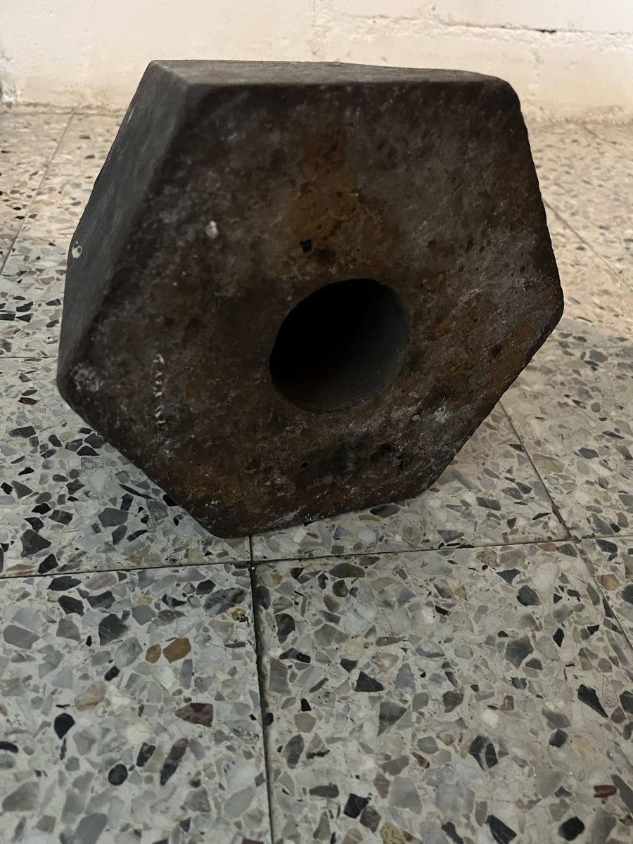 Sculture & Statue: Ancien poids 20 kg – Usato da St. Prex venduto da Nikolletta 5