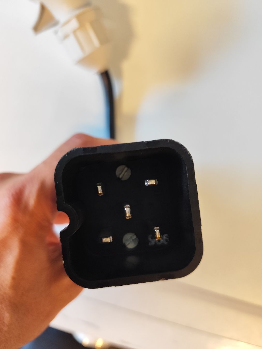 Lecteurs & Adaptateurs: Übergangsstecker J15-5 auf CEE16 – D'occasion à Brunnen par Kaufrausch7 1