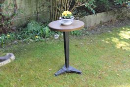 Bistrotisch, Thonet mit Bakelit-Blatt von REX, um 1930.