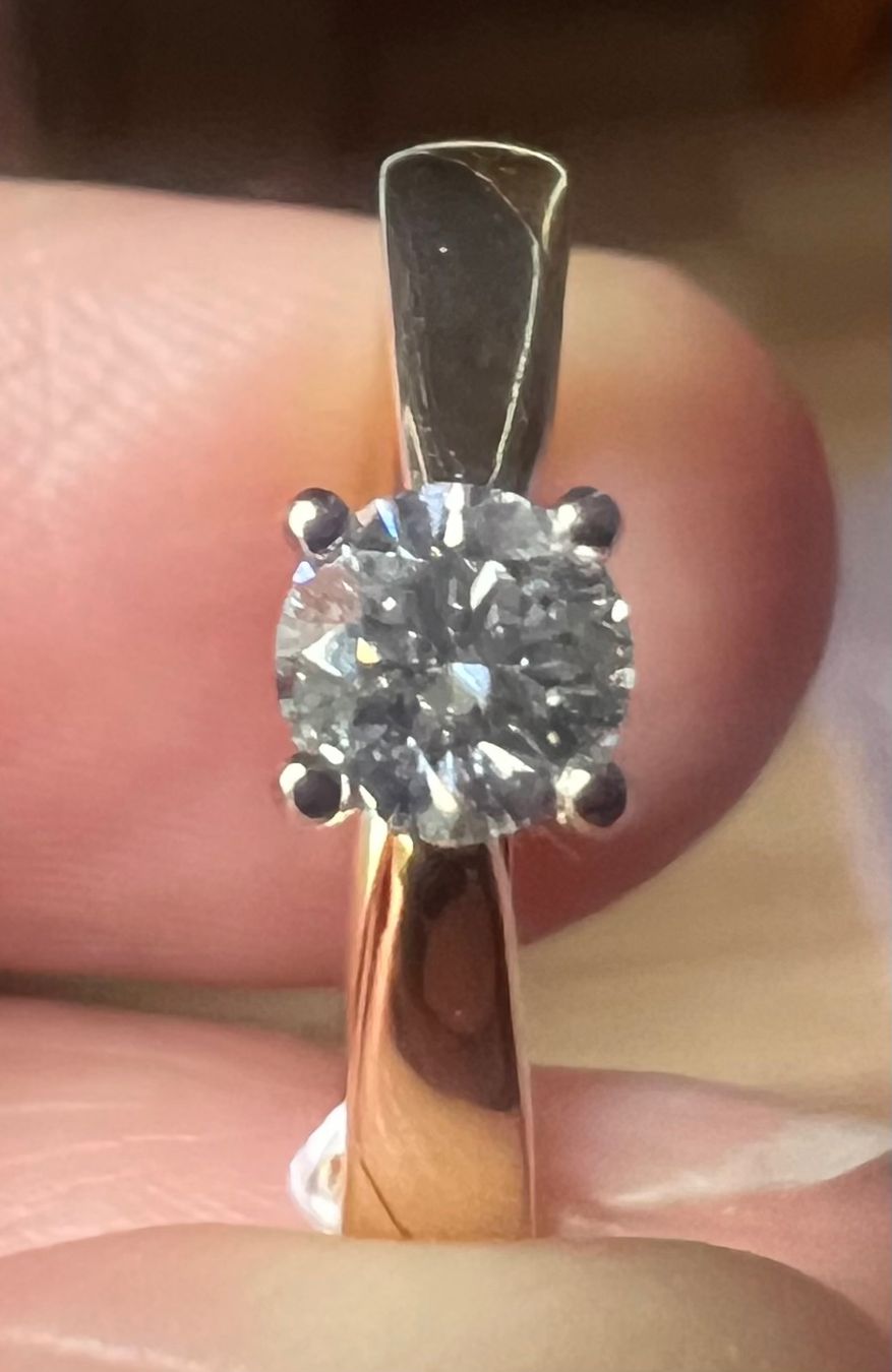 Anelli: Solitär Diamant Ring, multicolor, mit Bri. EVS2 0.310 ct – Nuovo (secondo la descrizione) da Schaffhausen venduto da Simonaa2