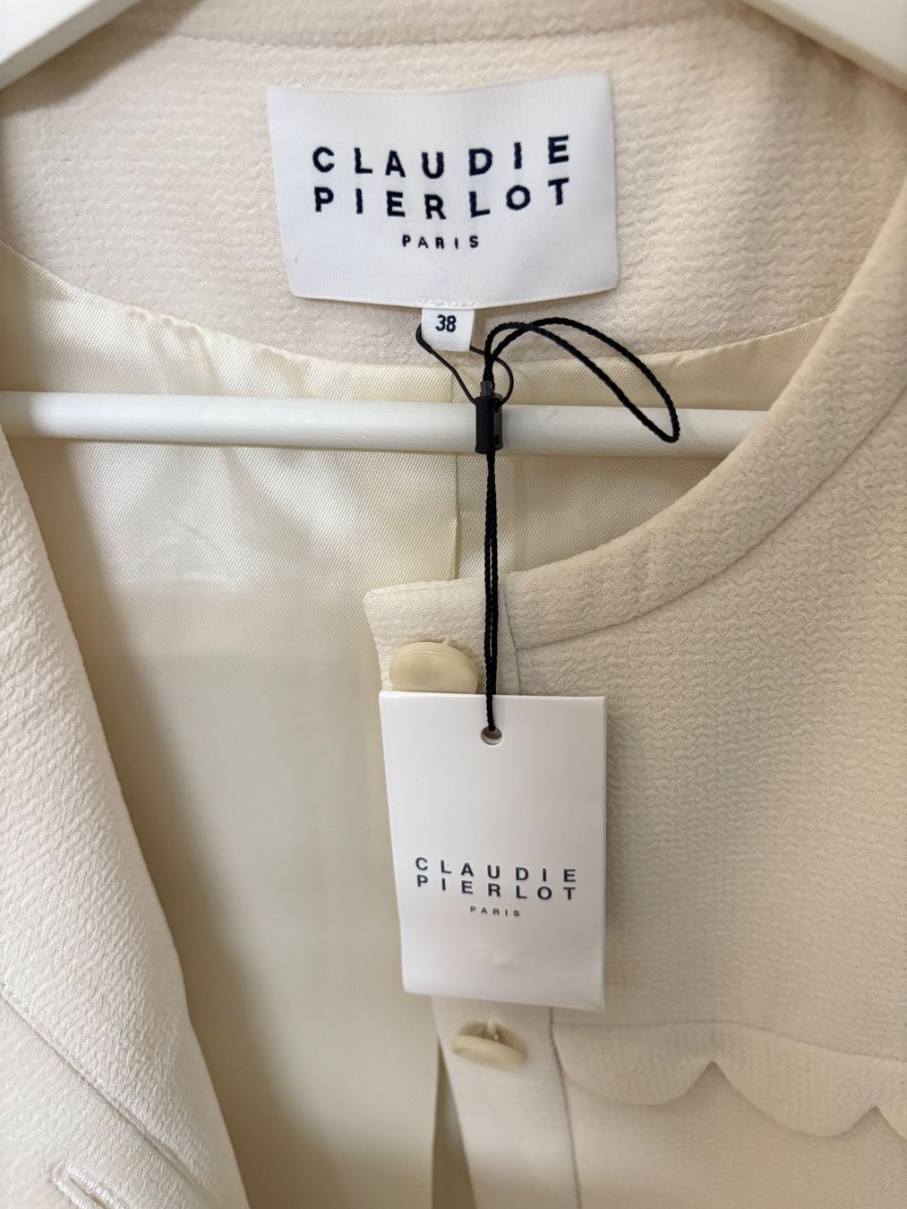 Claudie Pierlot Jacken: Claudie Pierlot Ecru Jacket – Neu (gemäss Beschreibung) aus Döttingen von dbs_26ls 4
