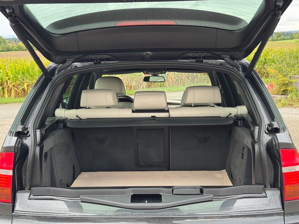 BMW Automobili: Bmw x5 – Usato da Hellsau venduto da msc_yqk5 4