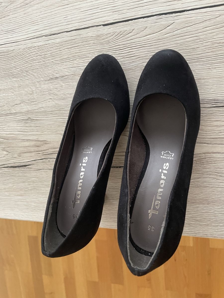 Tamaris Scarpe da donna: Schwarze Tamaris Pumps, Gr. 35 – Usato da Oberwil BL venduto da Petermib 1