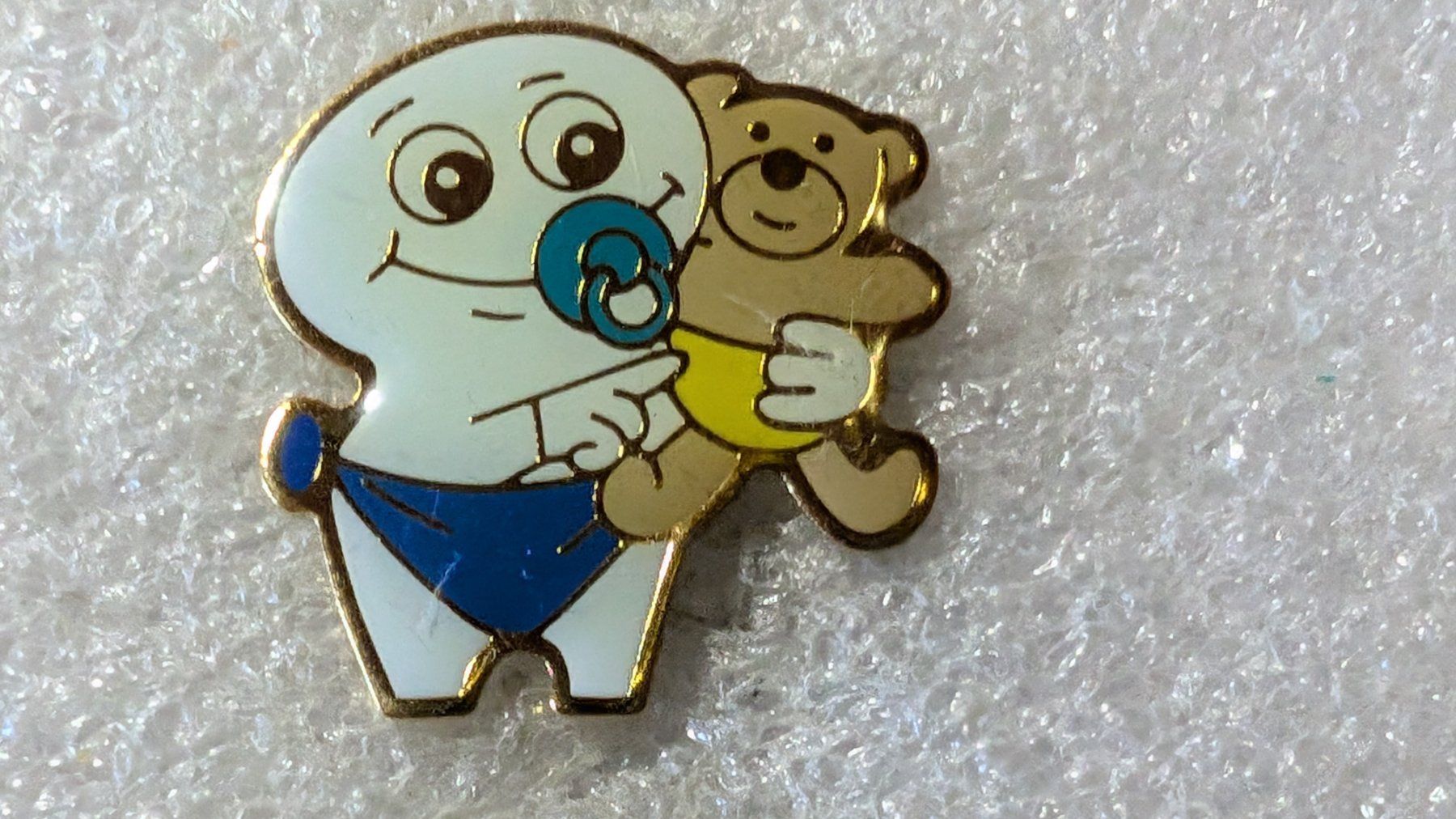 Placchette & Badge: Ansteckpin 226: Maga Bio – Usato da Oppligen venduto da Pin-Fall-Shop