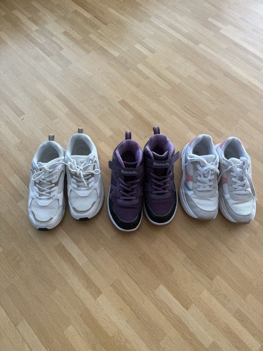 Scarpe per ragazze: Mädchen Turnschuhe gr.34 – Usato da Winterthur venduto da -BeHappy24- 3