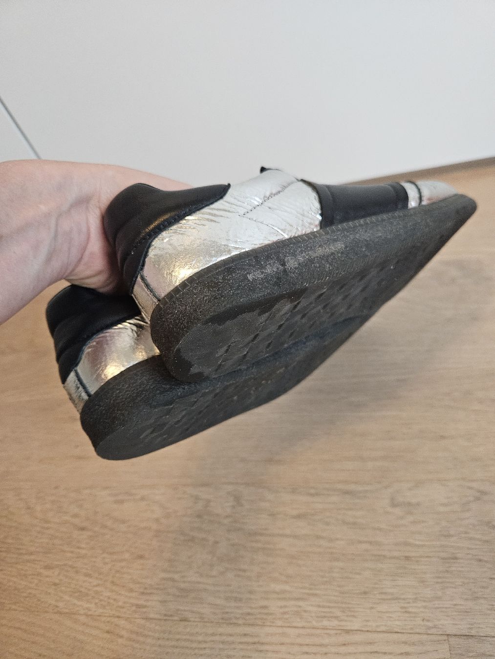 Kennel + Schmenger Damenschuhe: Kennel & Schmenger Sneaker, Silber/Schwarz, Gr. 38,5 – Gebraucht aus Regensdorf von bus_dn2t 3