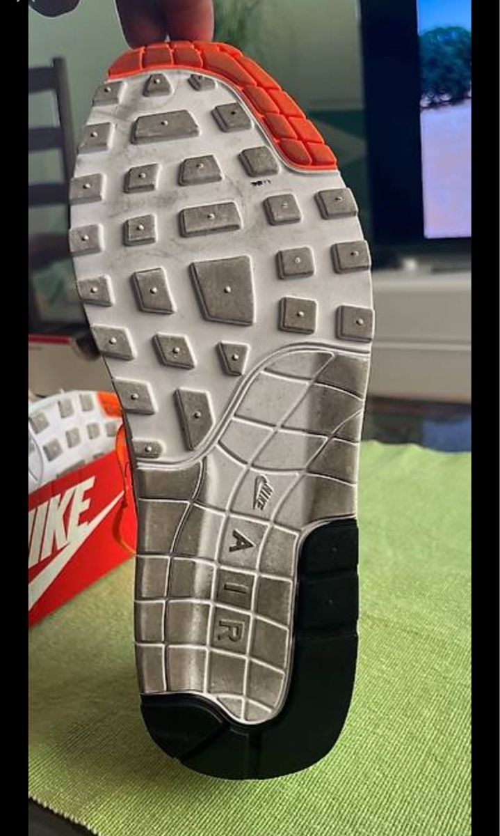 Nike Scarpe da uomo: Nike Air Max 1 - Just do it – Nuovo (secondo la descrizione) da Bern venduto da jah_f7y5 4