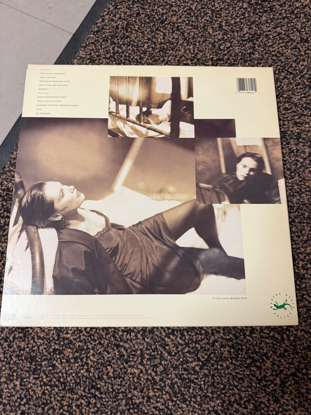 Vinyles: Schallplatte / Martha David / Policy – D'occasion à Freidorf TG par sarotiko 1