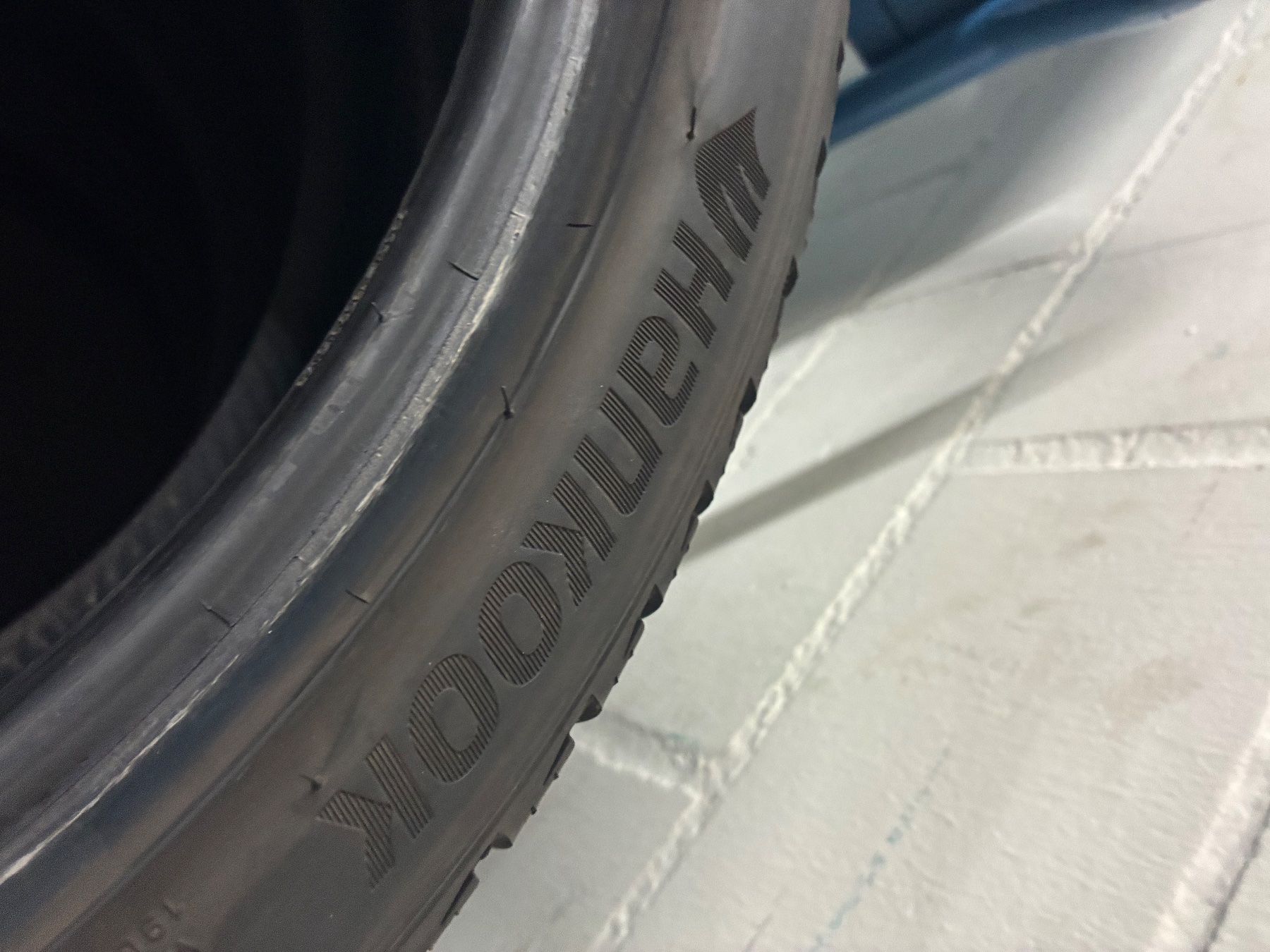 Altro in Scrittura & Disegno: Winterreifen Hankook 255 35 19 – Usato da Neuenhof venduto da Gt5.Performance_