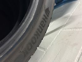 Winterreifen Hankook 255 35 19