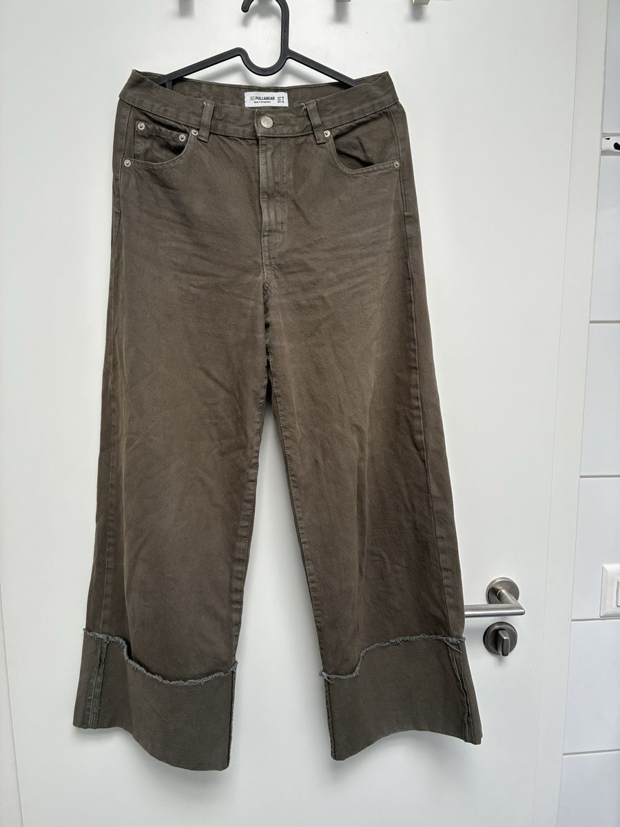 Pull&Bear Hosen: Pantalon large kaki Pull&Bear 36 – Gebraucht aus Bulle von ste_t2ng