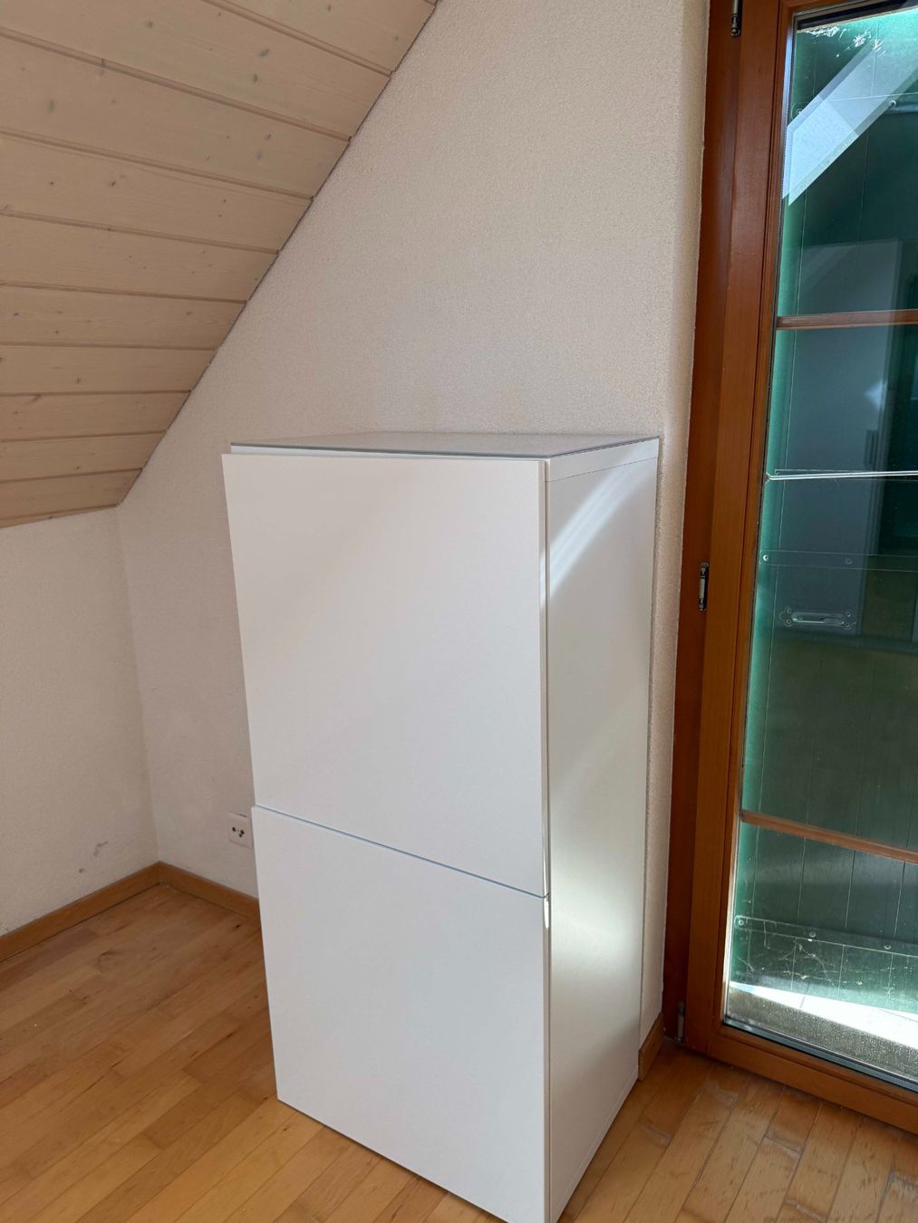 Ikea Armadi: IKEA armoire blanche 2 portes – Usato da Echandens venduto da car_625s