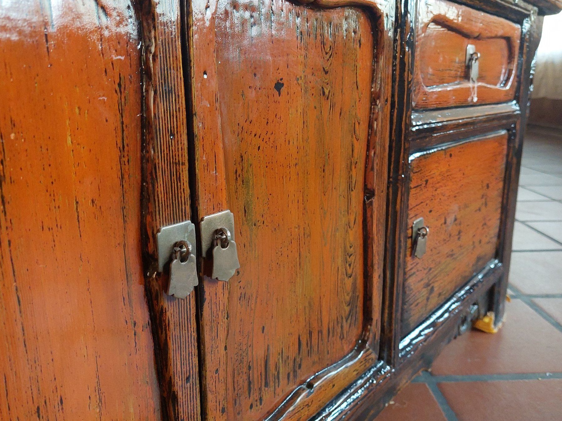 Cassettiere: Niedriges Sideboard schwarz-orange – Nuovo (secondo la descrizione) da Cham venduto da mjg1901 9