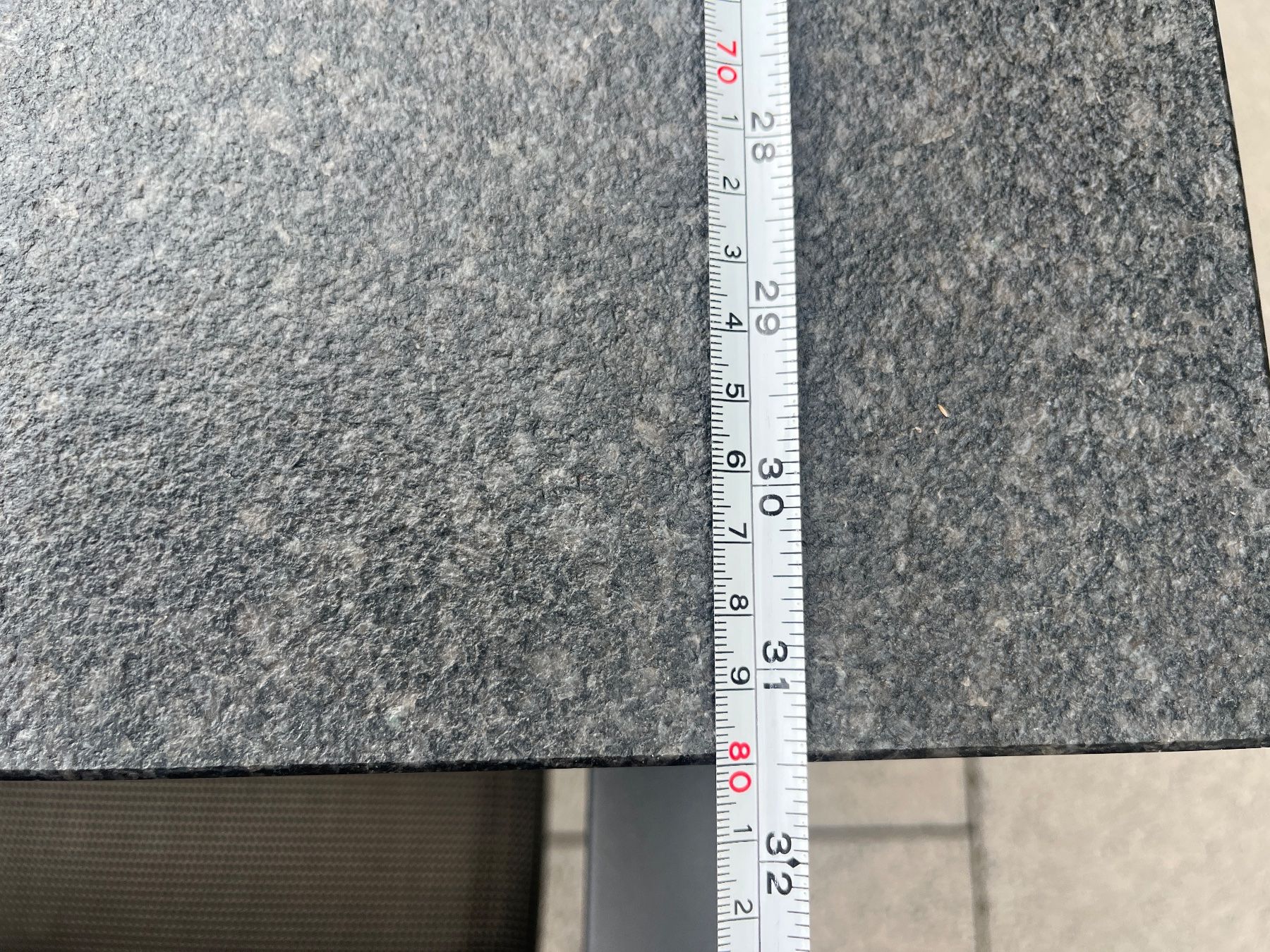 Tischset: Gartentisch, Granitplatte mit 6 Stühlen – Gebraucht aus Zürich von SD-SB 4