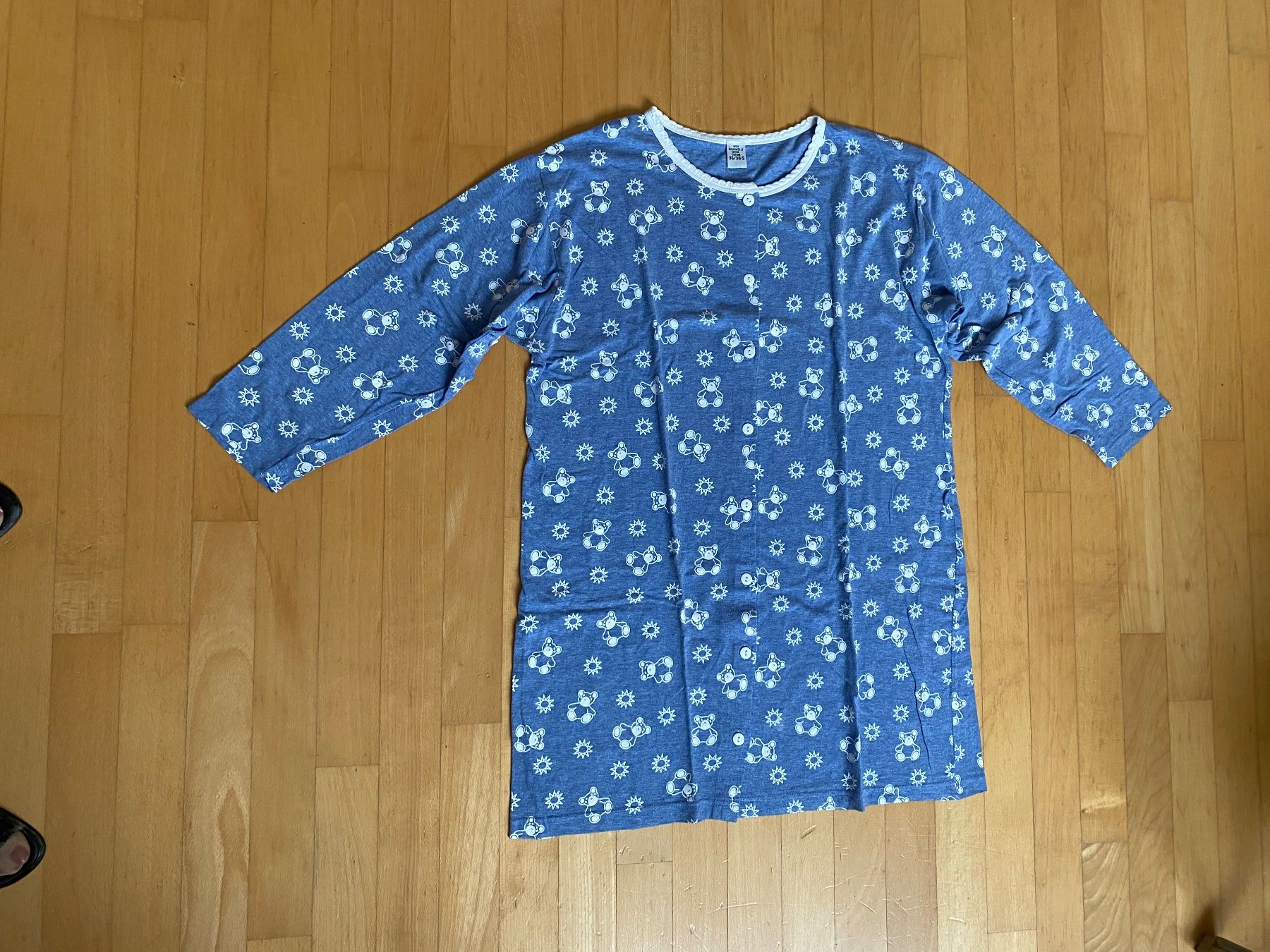 Negligees & Pyjamas: Damen Nachthemd Grösse S – Gebraucht aus Wallisellen von skorpion-11 1