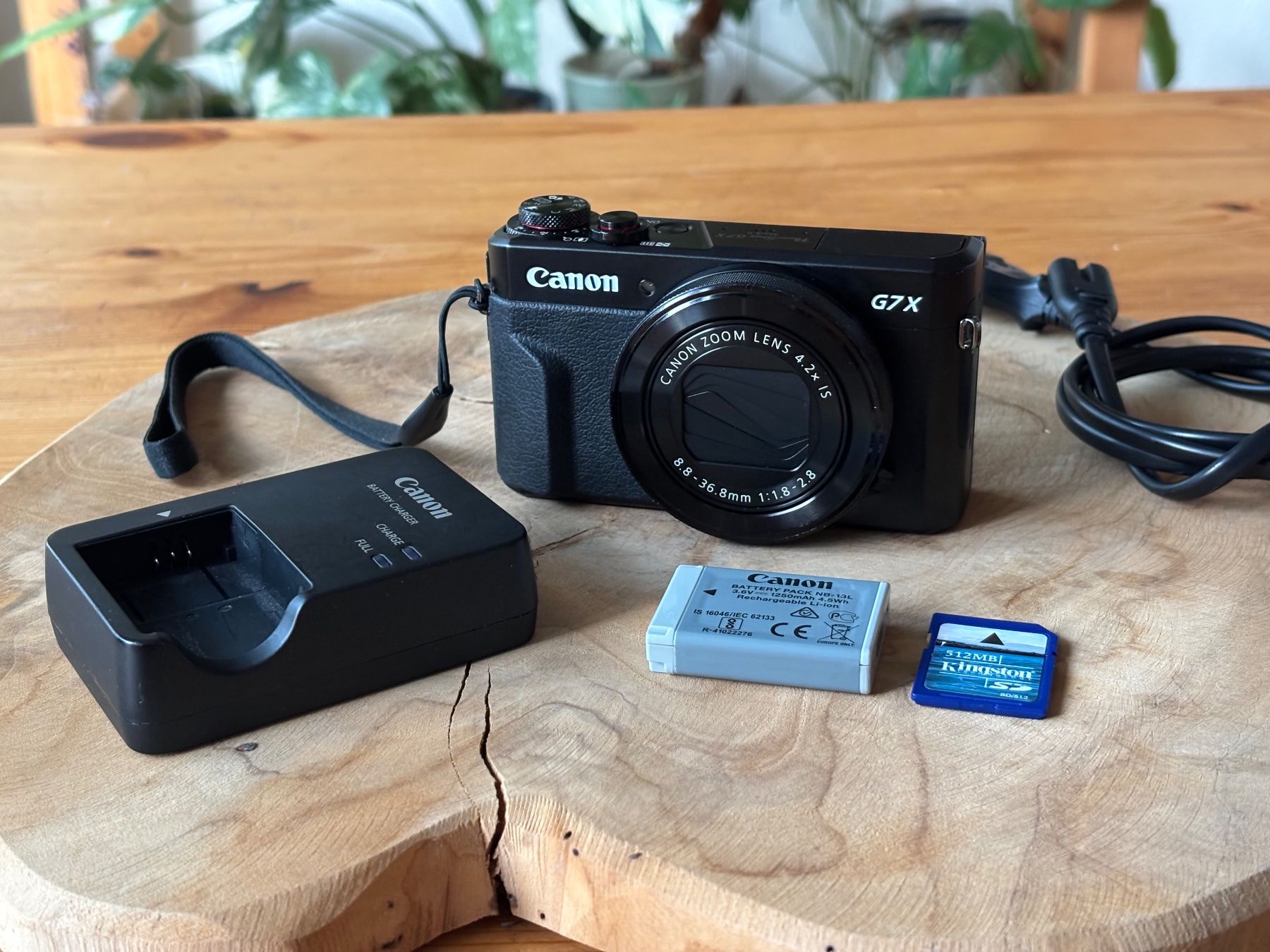 Canon Appareil photo: Canon PowerShot G7X Mark II Point&Shoot – D'occasion à Igis par sze_c5px