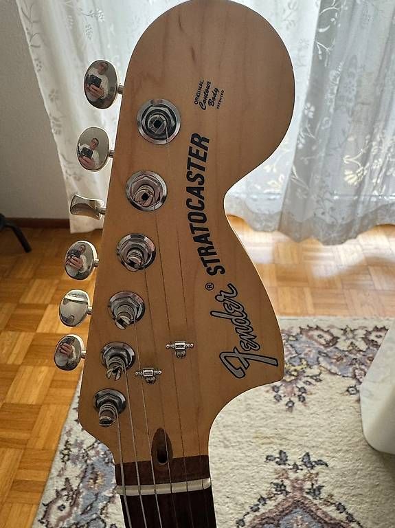 Strumenti musicali: Fender Stratocaster USA Performer – Usato da Figino venduto da FrankOne-55 3