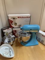 KitchenAid Artisan Kristallblau + umfangreiches Zube