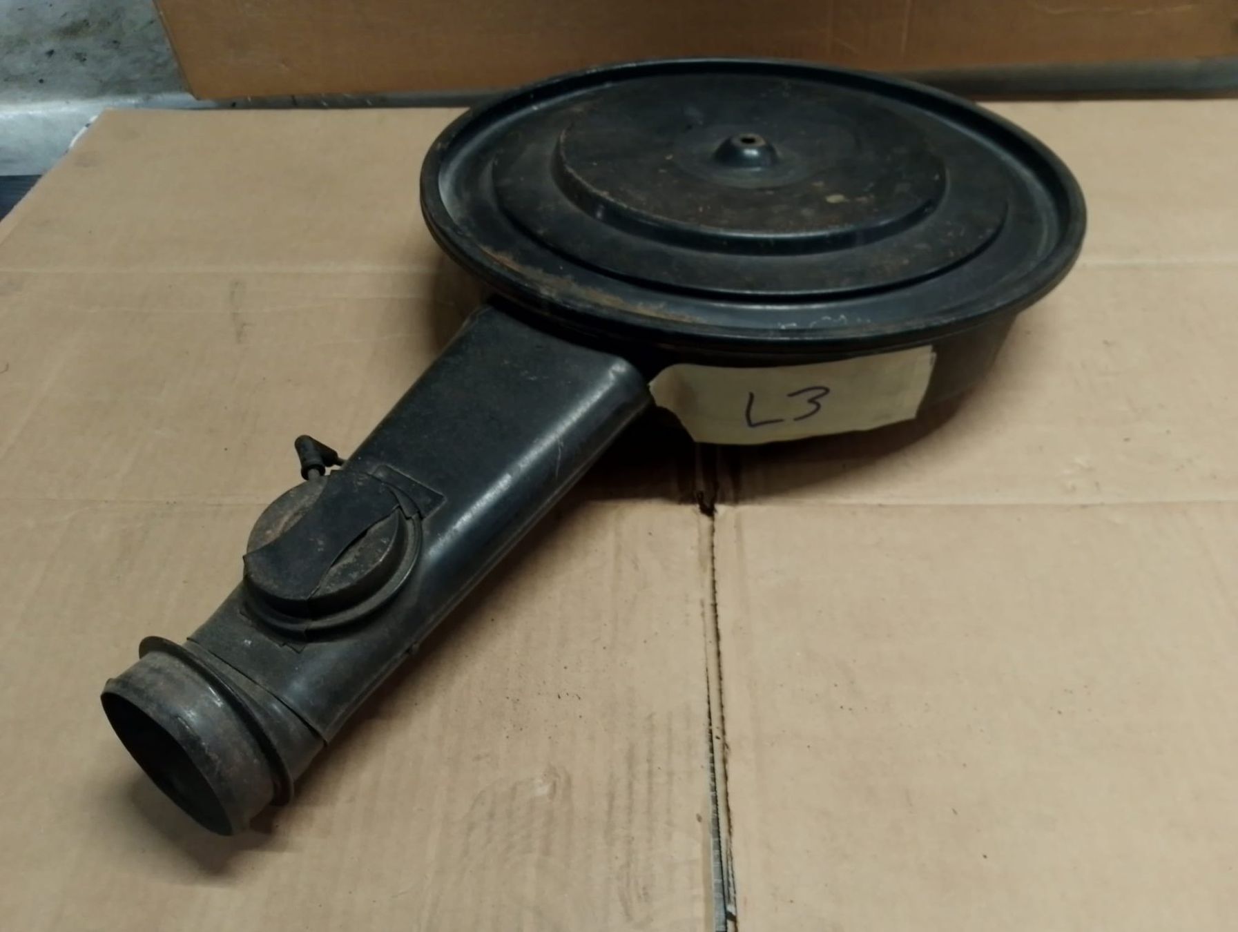 Tutti pezzi di ricambio auto: Luftfiltergehäuse Luftfilter 89 Pontiac Firebird – Usato da Niedergösgen venduto da usc_9sk7 4