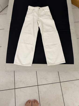 Jean blanc ZARA taille 140 bon état