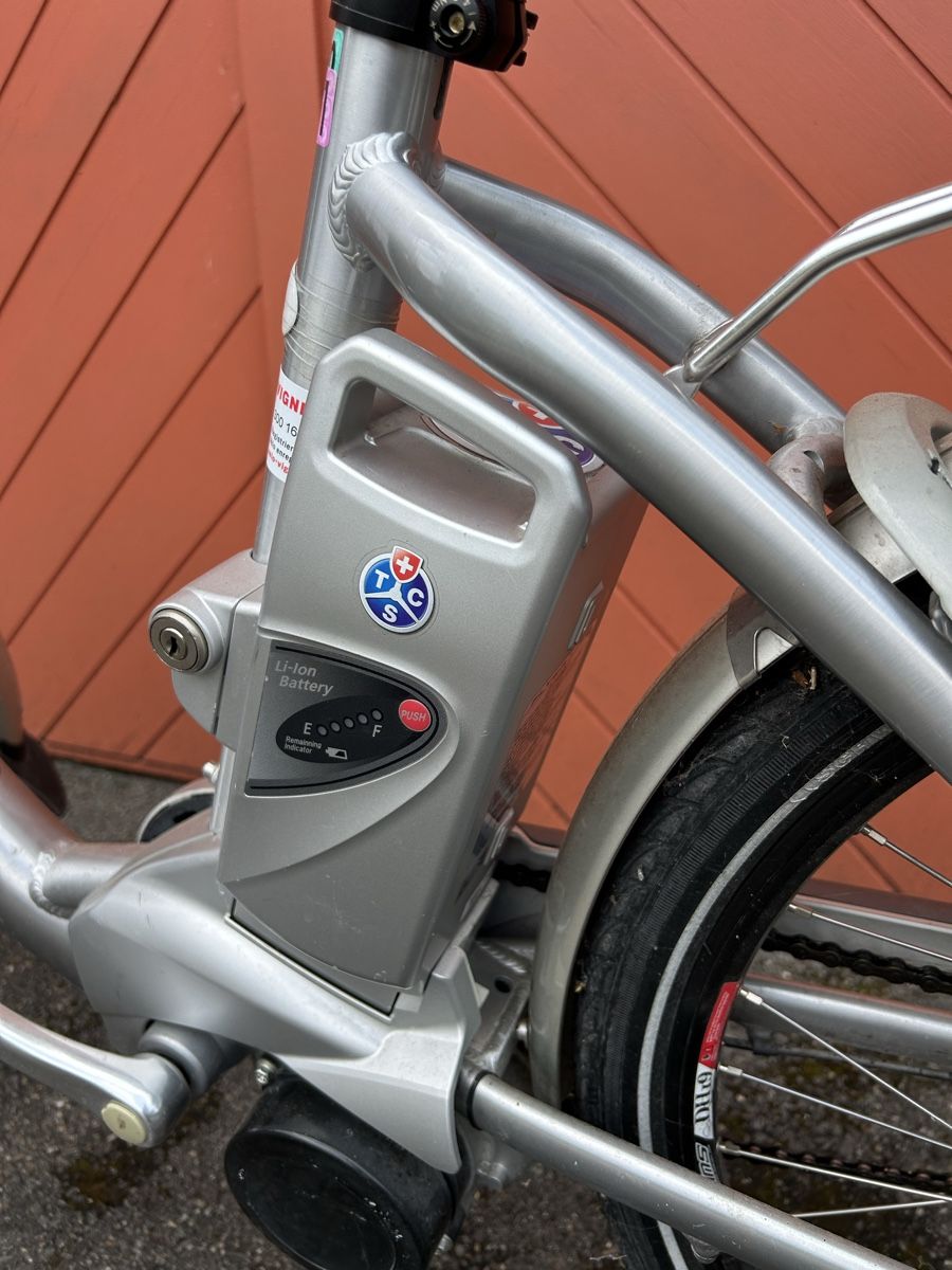 Flyer Velos: FLYER E-Bike CB Premium 10 Silber Grösse S – Gebraucht aus Stäfa von PEP63 5