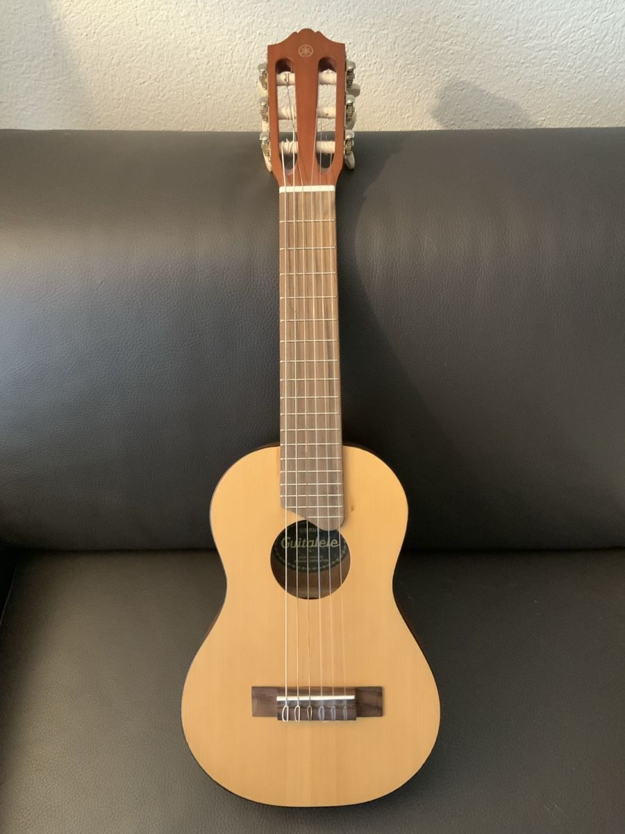 Yamaha Musikinstrumente: Yamaha Guitalele GL-1 – Gebraucht aus Bassersdorf von