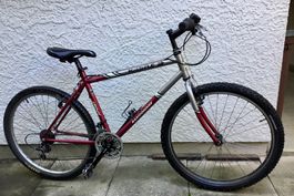 Vélo Vintage VTT KÄSTLE Randonnée, idéal pour l'aventure!