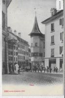 Thun - Stadtpartie mit Kinderschar, Kinderwagen