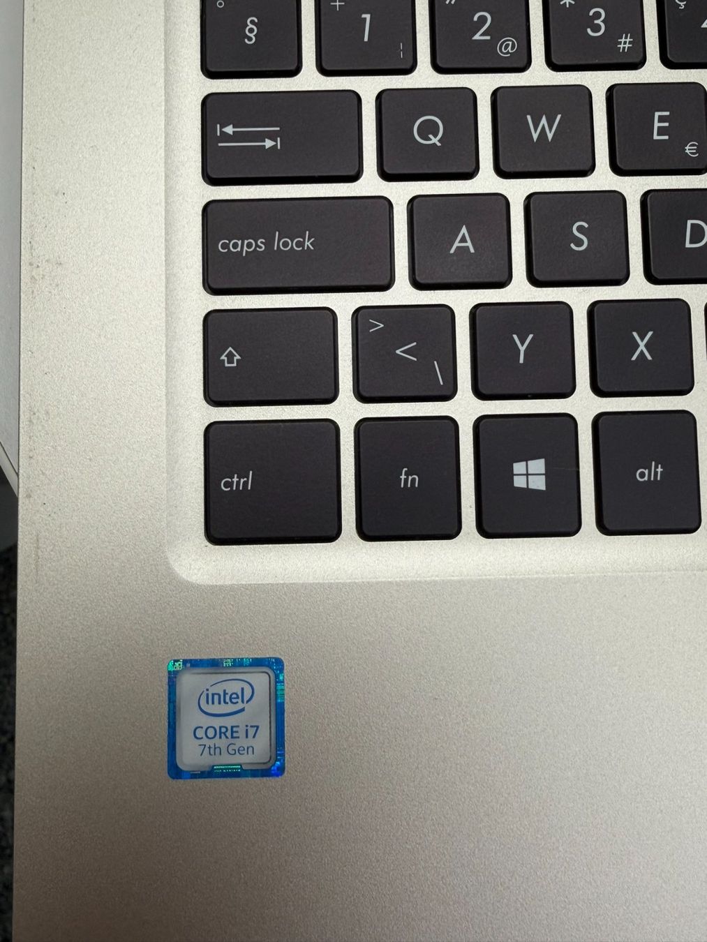 Asus Notebooks: Asus VivoBook S – Gebraucht aus Spiez von eag01 1