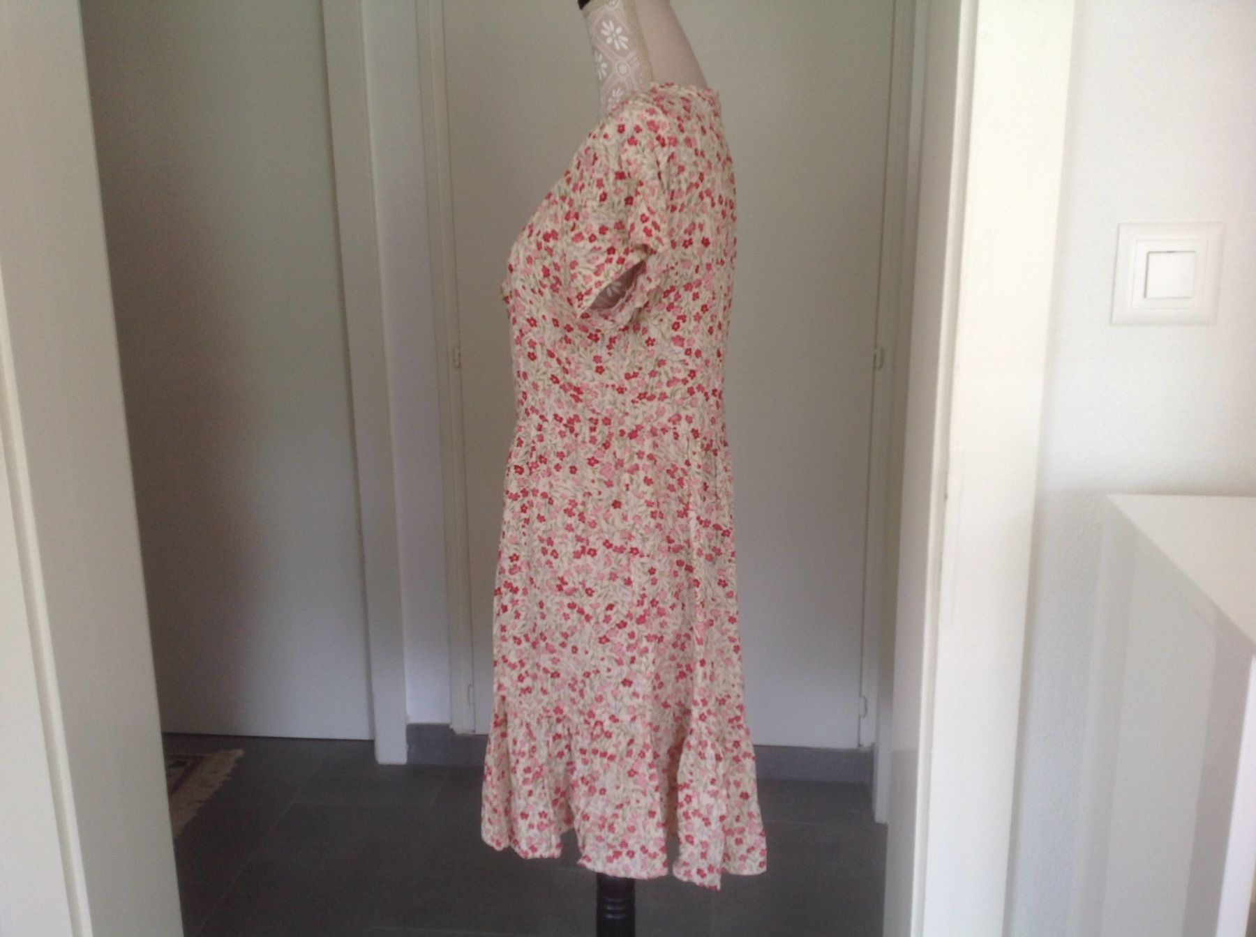 Vestiti: Chicorée - Robe d'été - M – Usato da Sion venduto da accroshoes 2